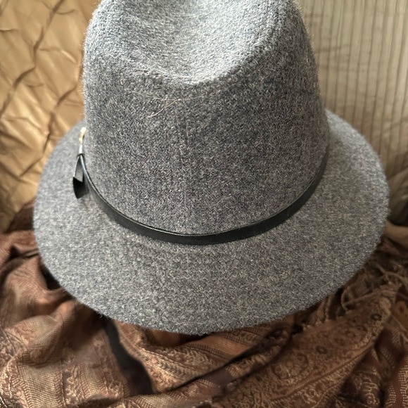 Young An Hat - Picture 4 of 8